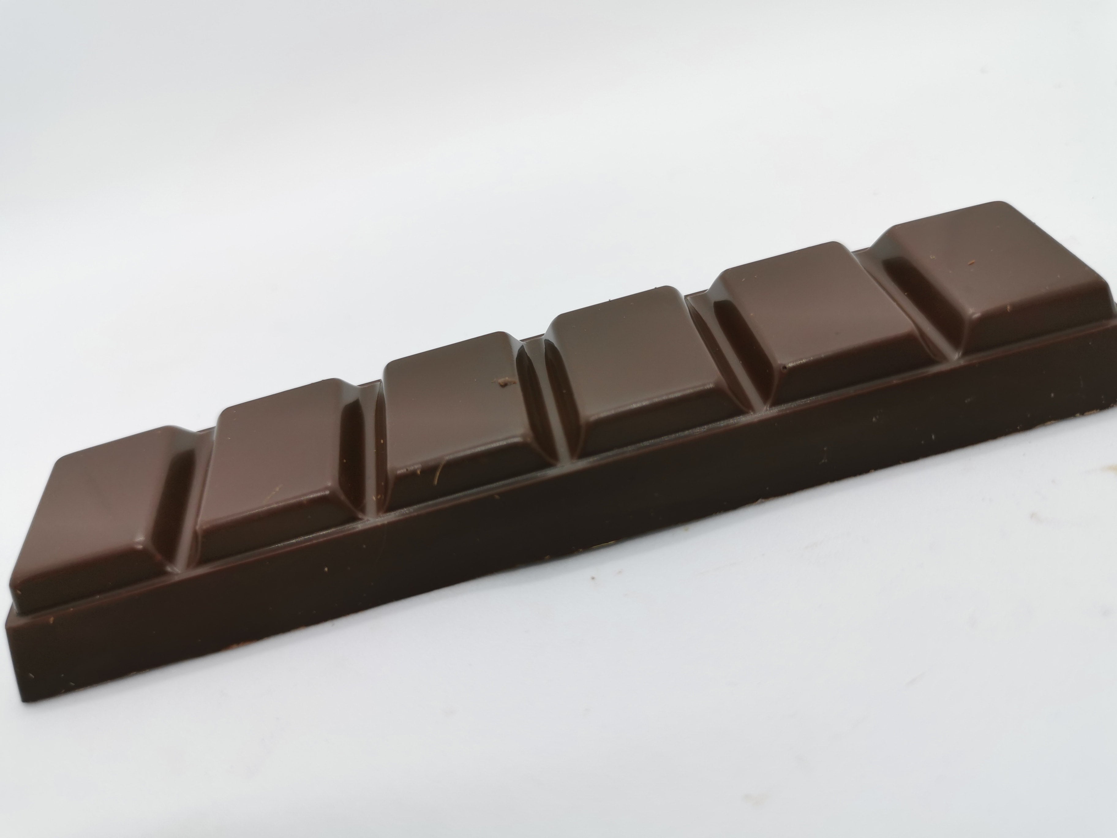 Barre farcie aux bleuets 50g- Chocolat noir