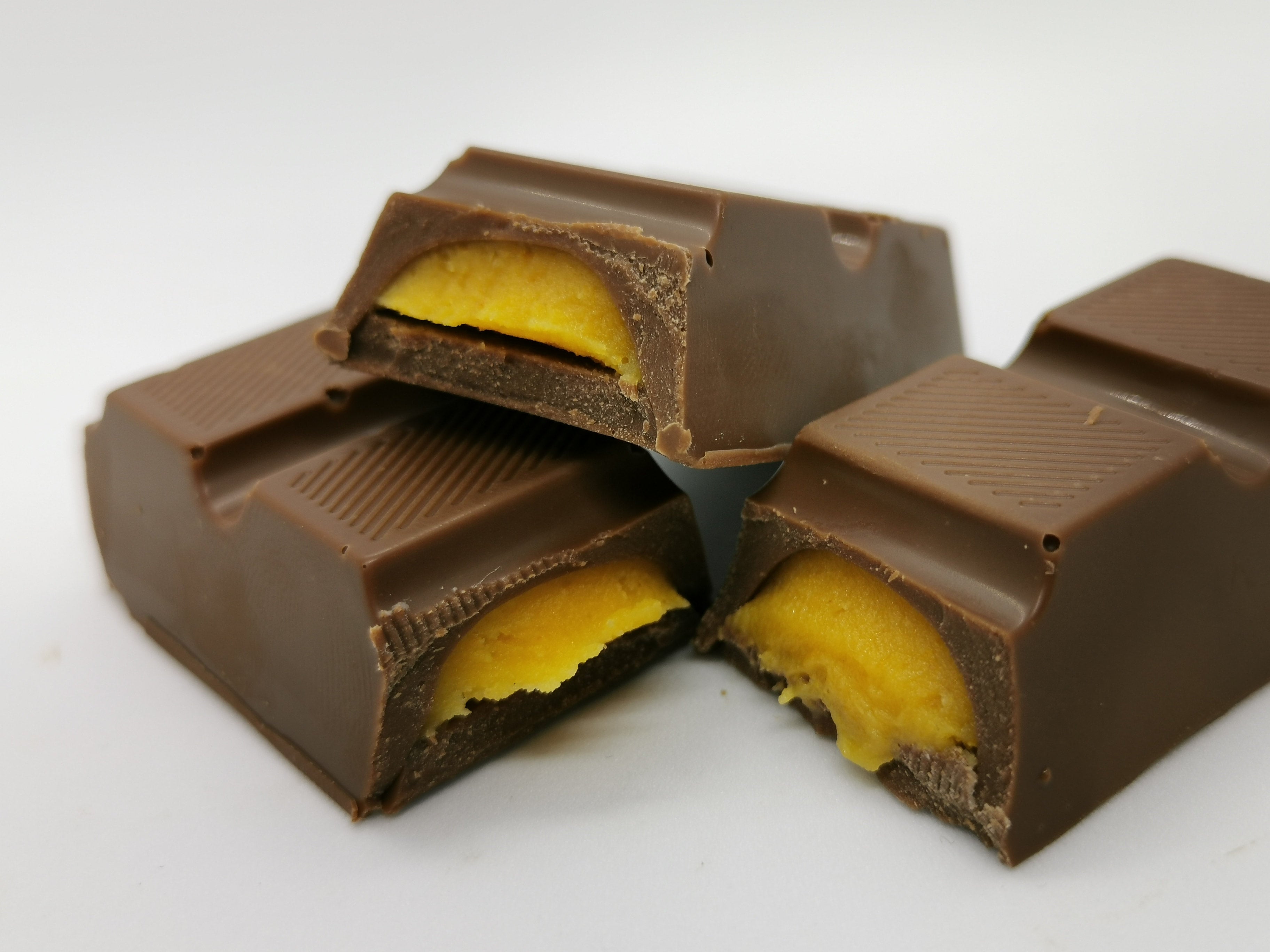Barre farcie à l'argousier 50g- Chocolat noir